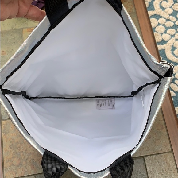 PINK Victoria’s Secret Tote Cinch Backpack Sac - Picture 5 of 6